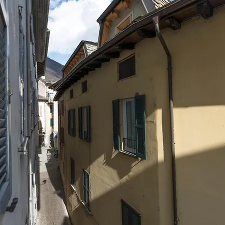 Casa Parravicini Apartment *